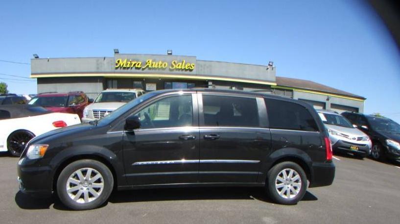 CHRYSLER TOWN AND COUNTRY 2015 2C4RC1BG8FR561091 image